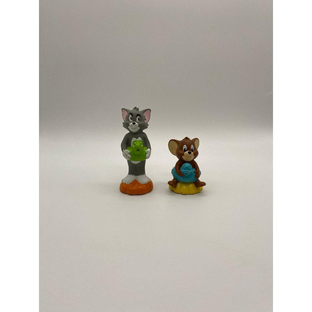 1993 Dairy Queen Kid's Meal Tom and Jerry Bath Toys